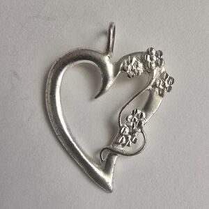 Elegant Silver Heart Pendant Charm With Flowers 925 Sterling Silver
